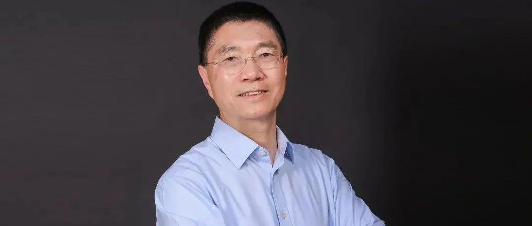 吴军，一个凭头脑散发性感的计算机科学家